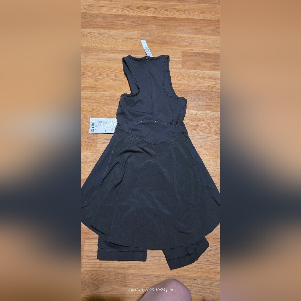 Lululemon Elegant Black Sleeveless Dress - Picture 3 of 3